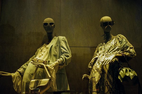 Découvrez nos produits capillaires uniques pour sublimer votre style !